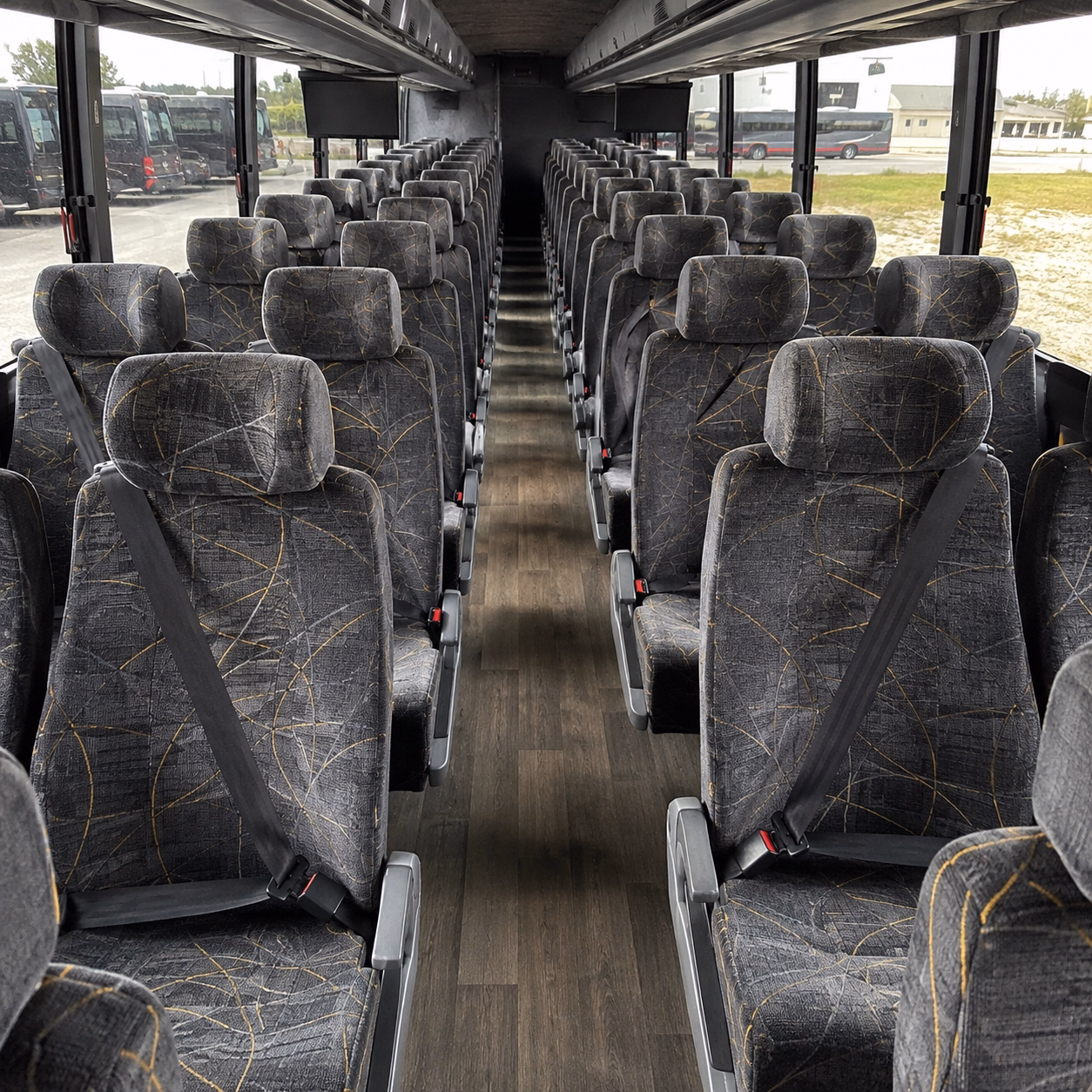 how distance and duration affect charter bus rates in mankato