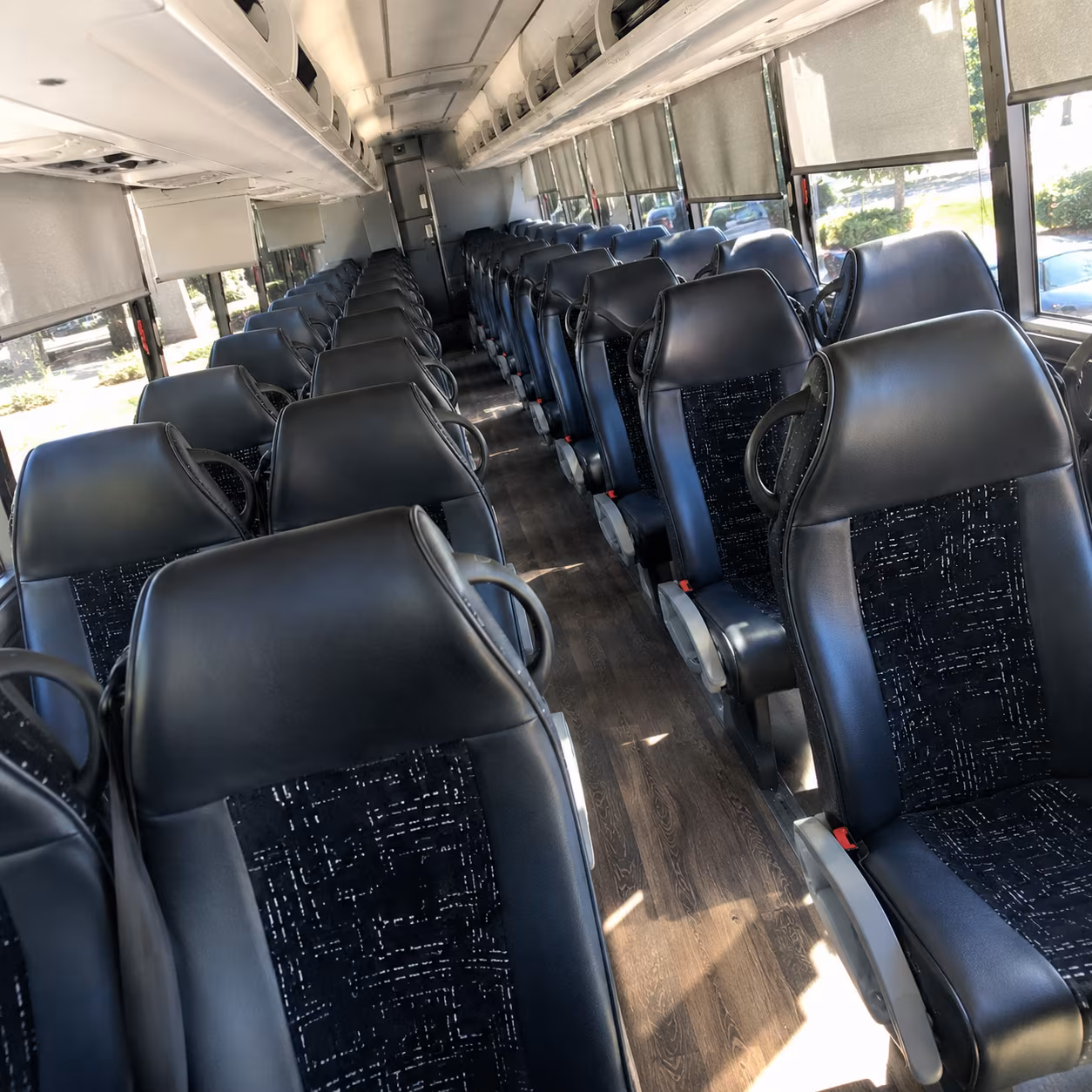 how the type of bus changes the price in mankato minnesota