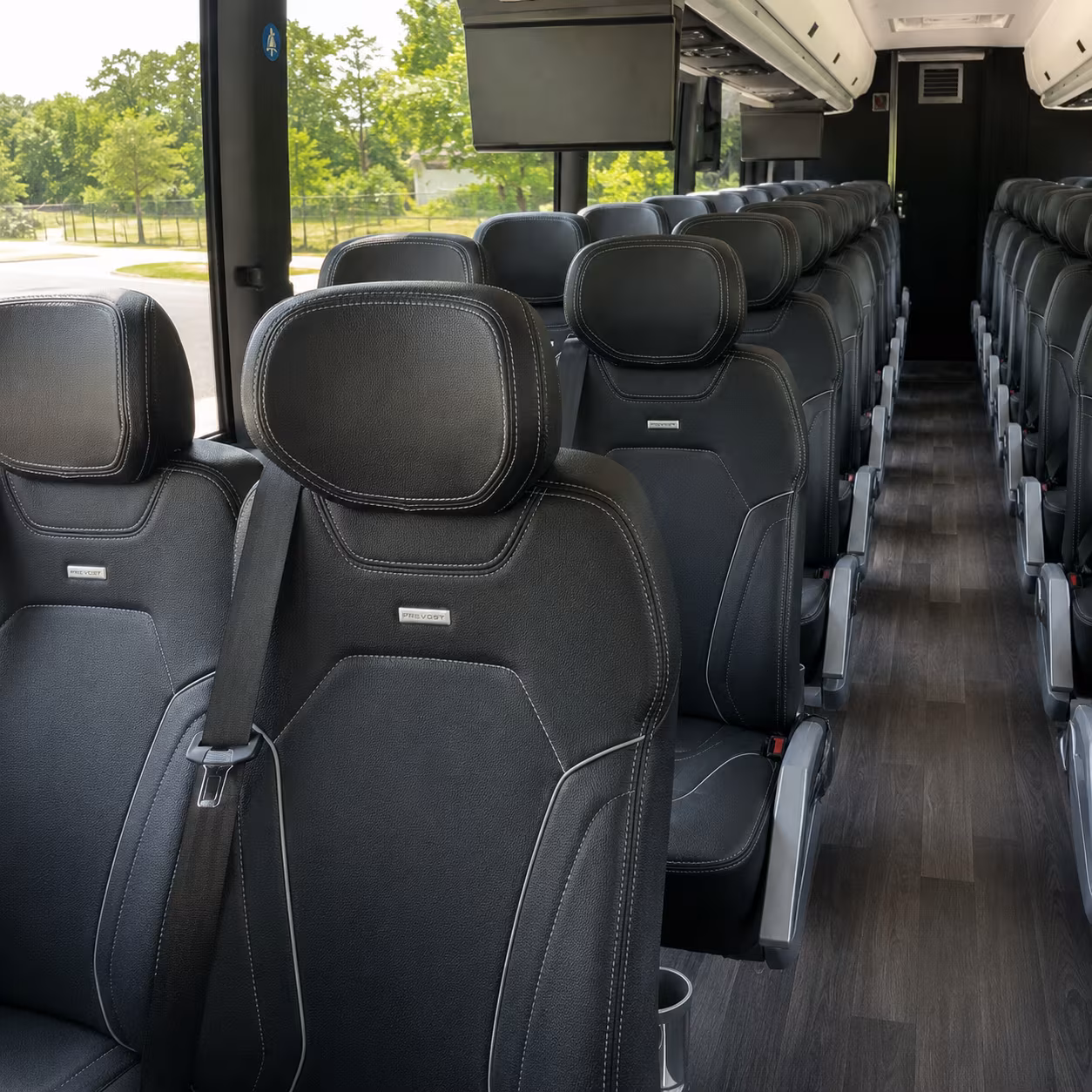 multi day and out of town corporate charter bus rentals from mankato