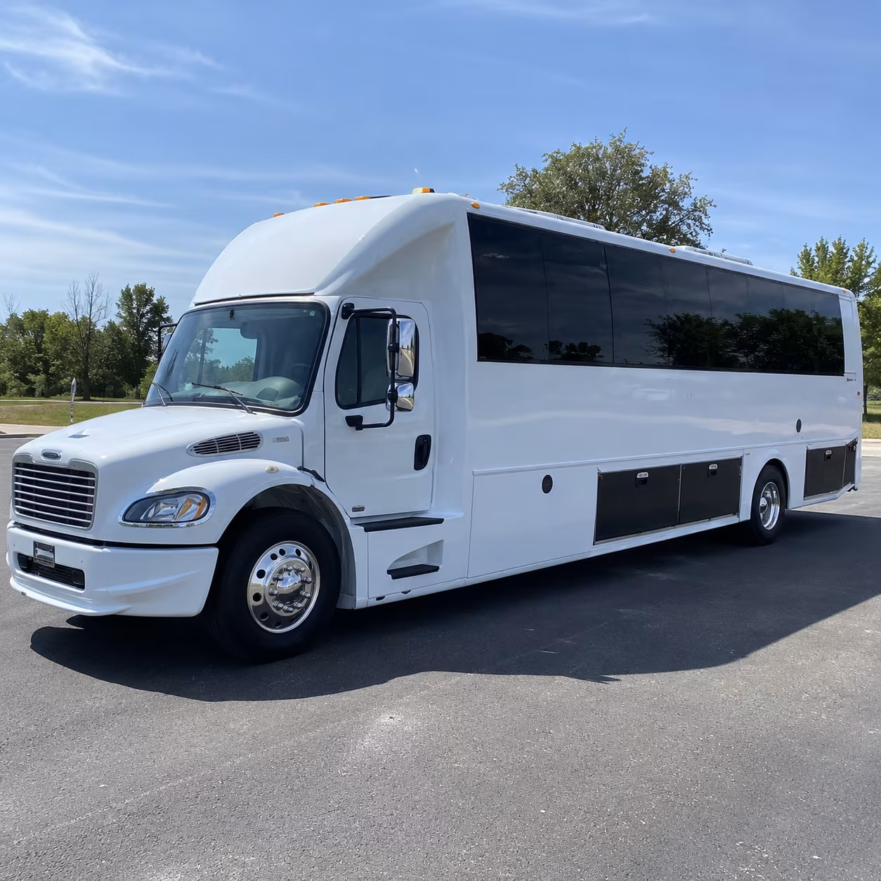 saint paul 40 passenger party bus