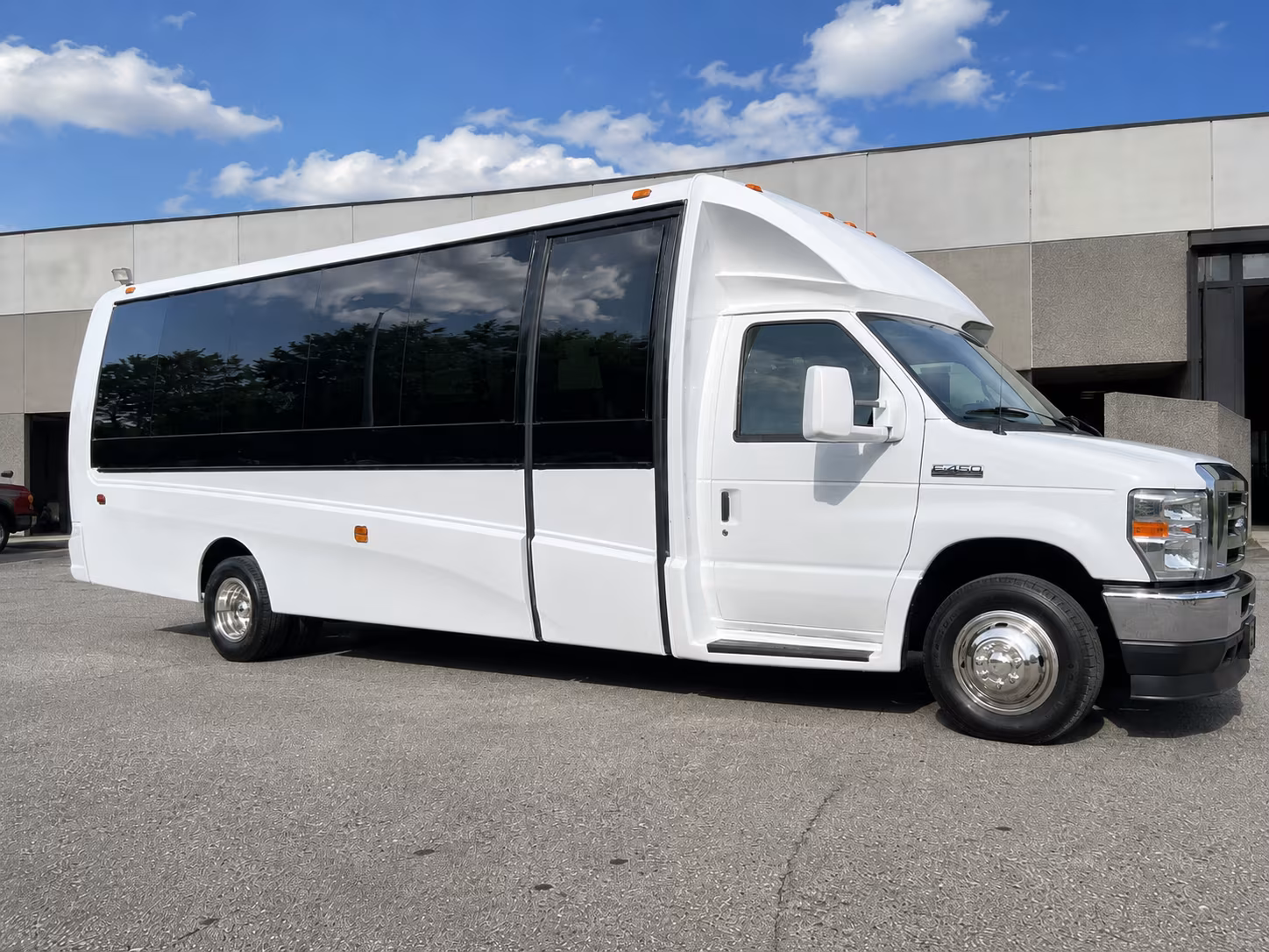 saint paul book charter buses for your saint paul government or military group